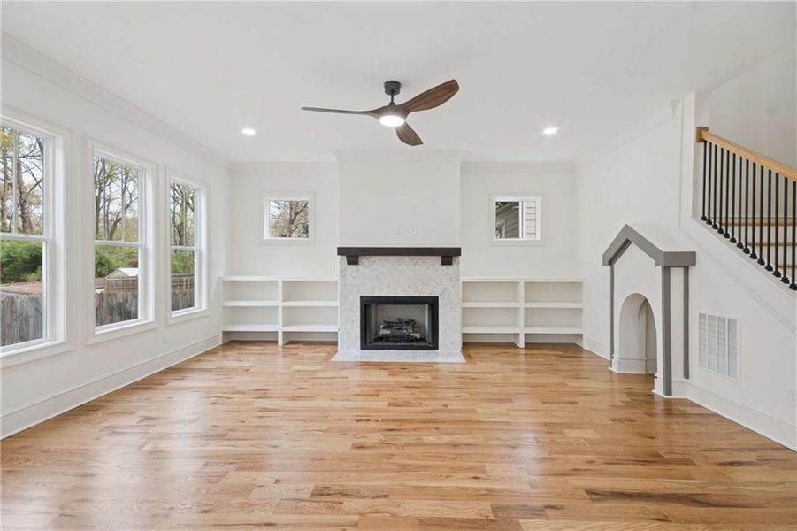 Spacious, unfurnished interior of a new home in , Atlanta (Image 36). Spacious, unfurnished interior of a new home in , Atlanta (Image 36).