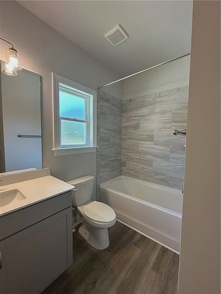 Furnished interior view inside a new home in Mirror Lake at South Harbour, Villa Rica (Image 13).