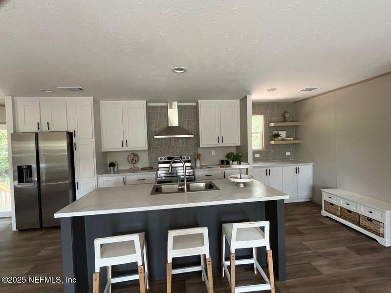Furnished interior view inside a new home in , Callahan (Image 14).
