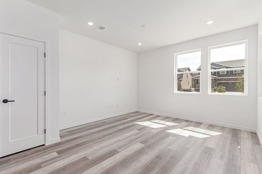 Spacious, unfurnished interior of a new home in Painted Prairie, Aurora (Image 14). Spacious, unfurnished interior of a new home in Painted Prairie, Aurora (Image 14).