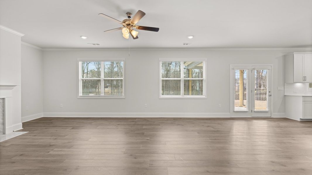 Representative unfurnished interior of a home built from the Westerly by D.R. Horton in Holland Estates, Powder Springs (Image 24).
