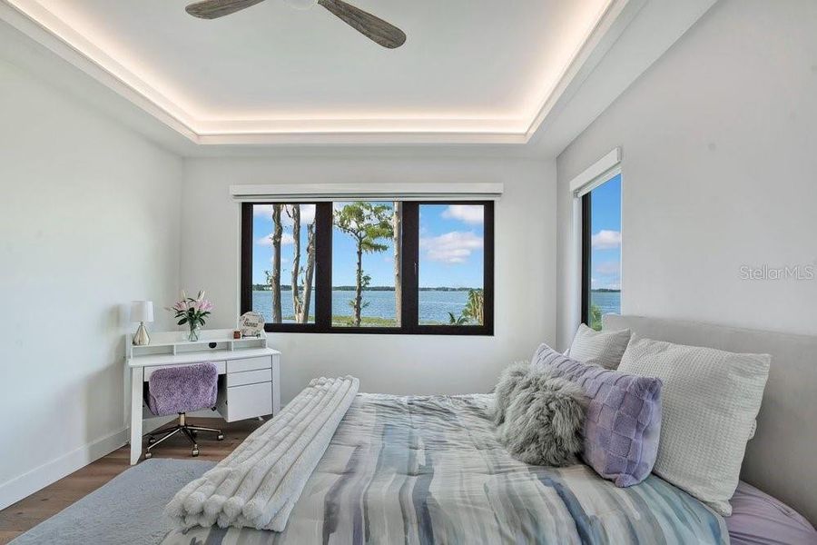 Furnished interior view inside a new home in , Windermere (Image 50).