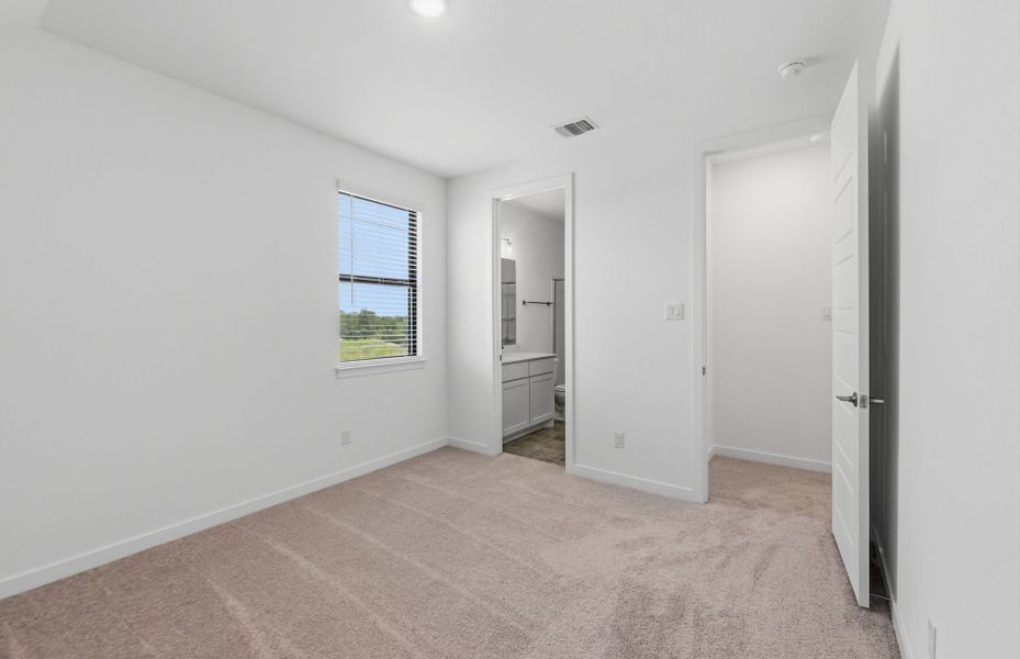 Representative unfurnished interior of a home built from the Ferris by Pulte Homes in Kuempel Estates, Pflugerville (Image 67). Representative unfurnished interior of a home built from the Ferris by Pulte Homes in Kuempel Estates, Pflugerville (Image 67).