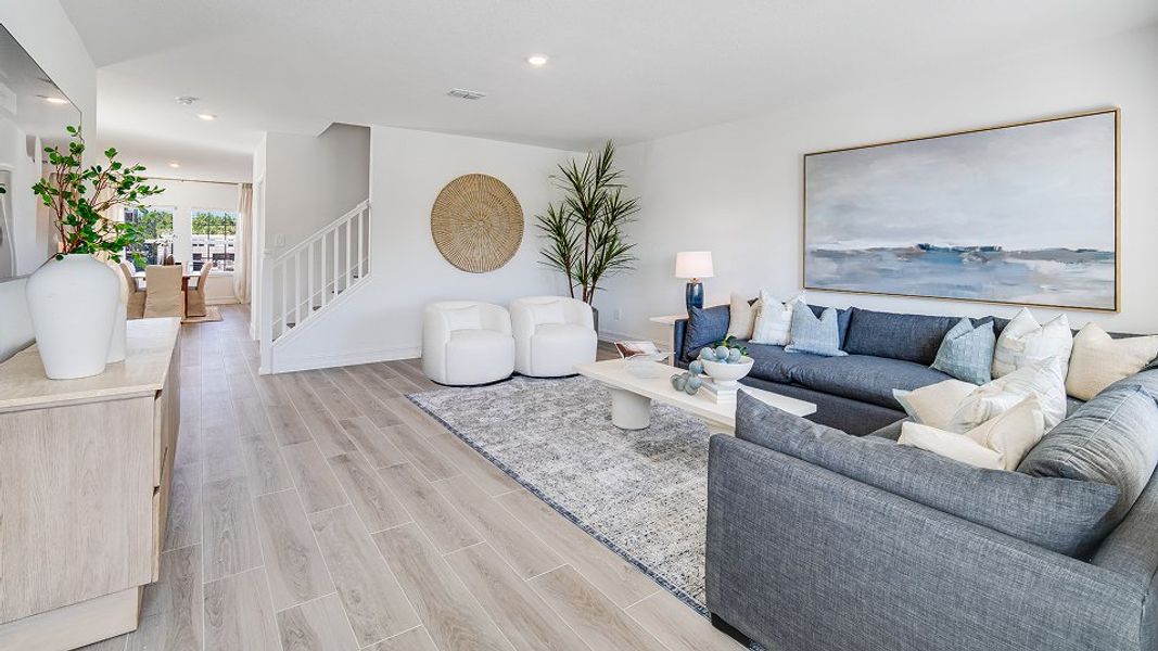 2411 Flagler Living 2of4 F2 Base3