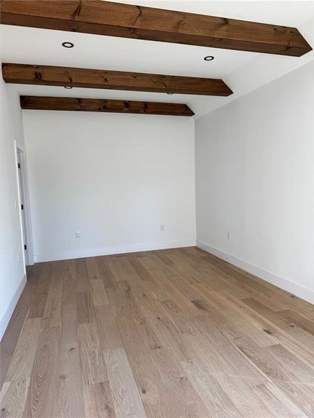 Spacious, unfurnished interior of a new home in , Ellijay (Image 13).