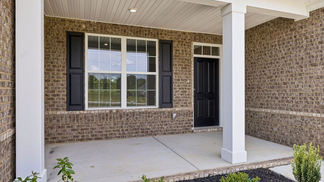 Representative exterior details of a home built from the Ansley by D.R. Horton in Harvest Point, Spring Hill (Image 3).