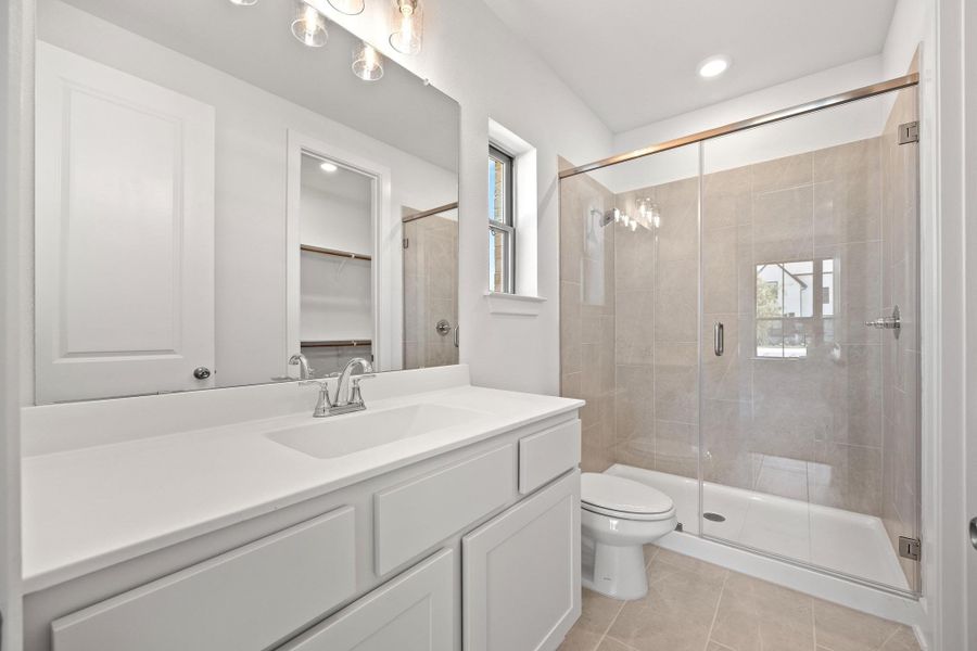 Furnished interior view inside a new home in Parmer Ranch, Georgetown (Image 15).