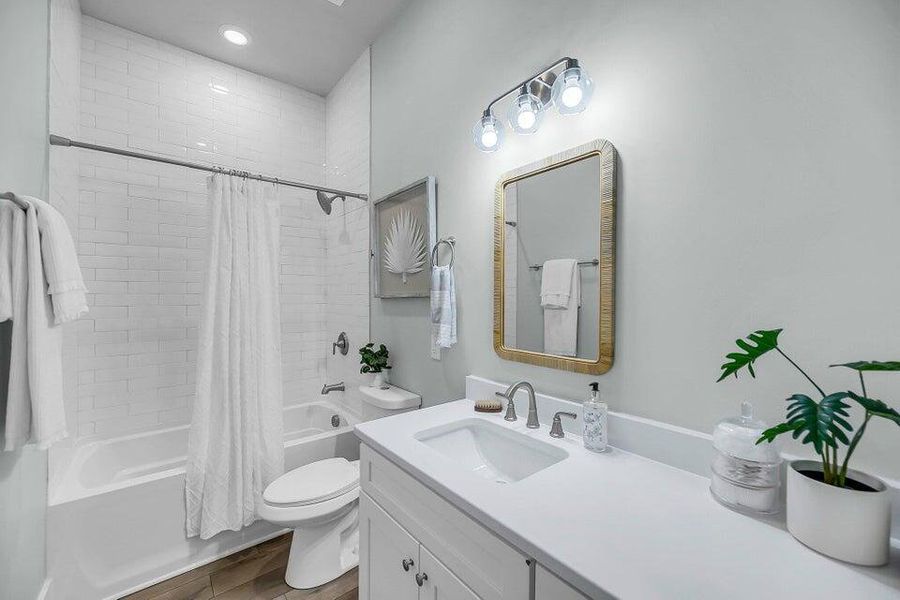 Furnished interior view inside a new home in , Johns Island (Image 16).