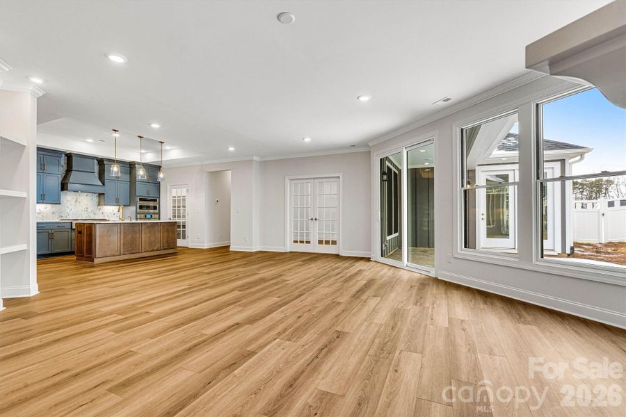 Spacious, unfurnished interior of a new home in The Courtyards at Lake Davidson, Mooresville (Image 25).