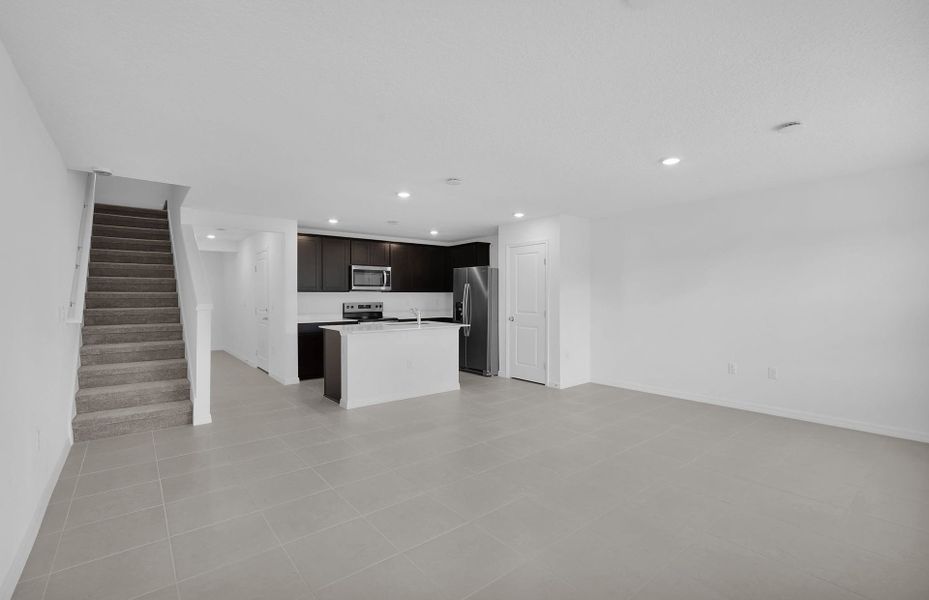 Landmark | Dining Area Landmark | Dining Area