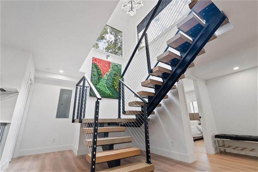 Image 42 of a home in .