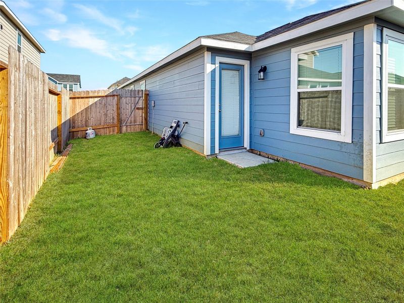 Exterior details and patio area of a home in , Dayton (Image 22).