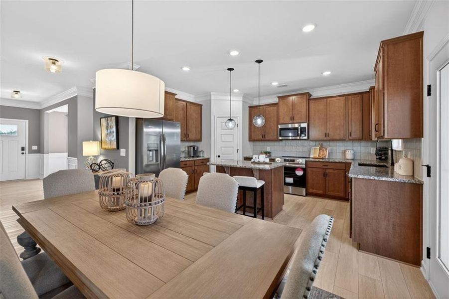 Furnished interior view inside a new home in Saddle Ridge, Calhoun (Image 4). Furnished interior view inside a new home in Saddle Ridge, Calhoun (Image 4).