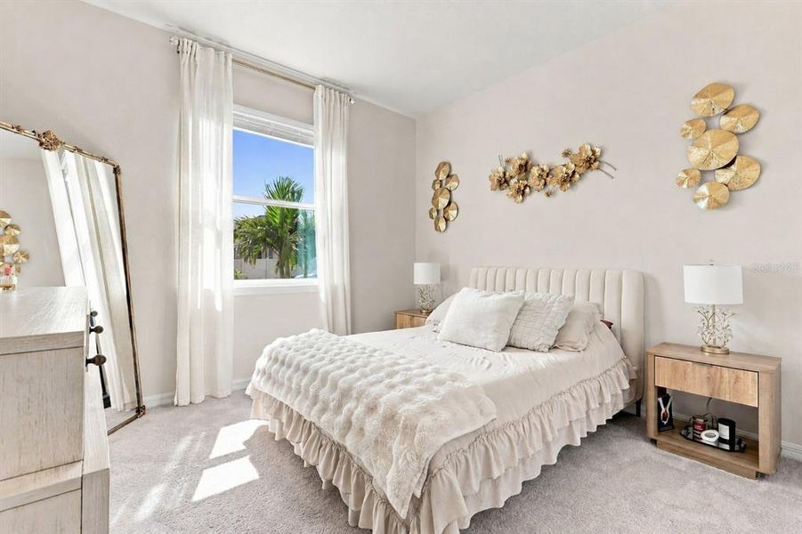 Furnished interior view inside a new home in , Lakewood Ranch (Image 8).