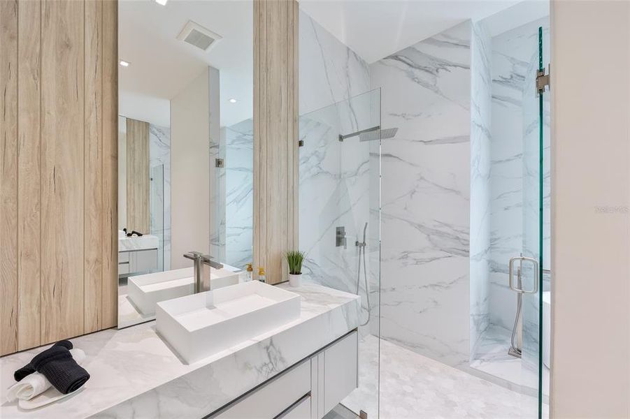 Furnished interior view inside a new home in , Cape Coral (Image 5).