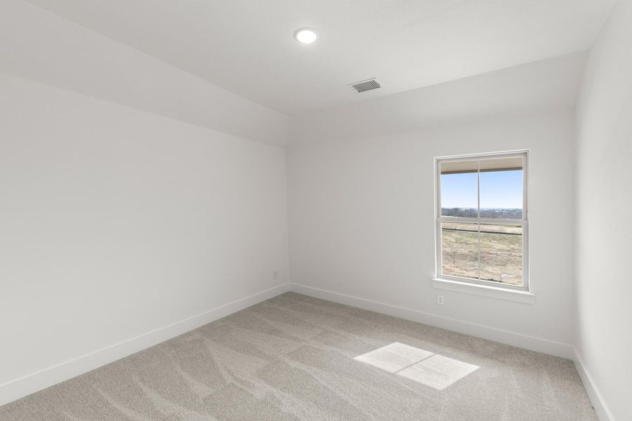 Spacious, unfurnished interior of a new home in Painted Tree, McKinney (Image 15). Spacious, unfurnished interior of a new home in Painted Tree, McKinney (Image 15).