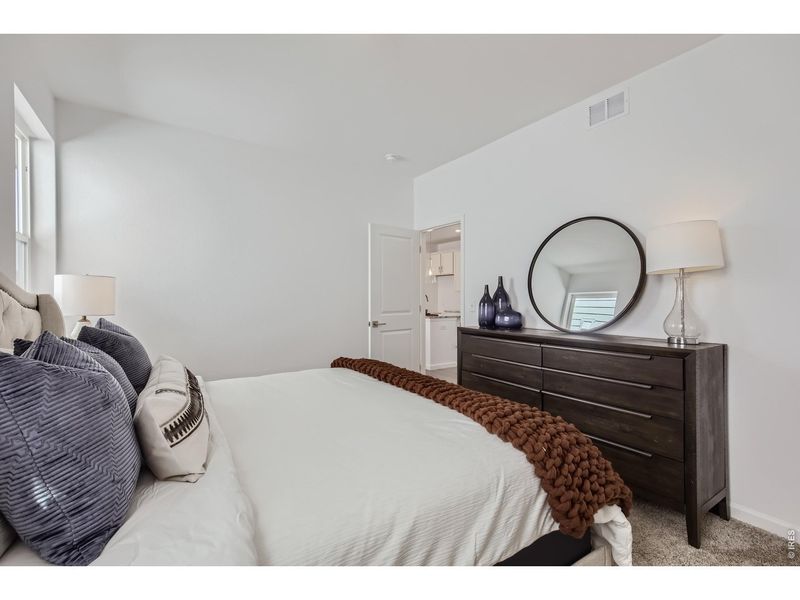 Furnished interior view inside a new home in Waterfield, Fort Collins (Image 16).