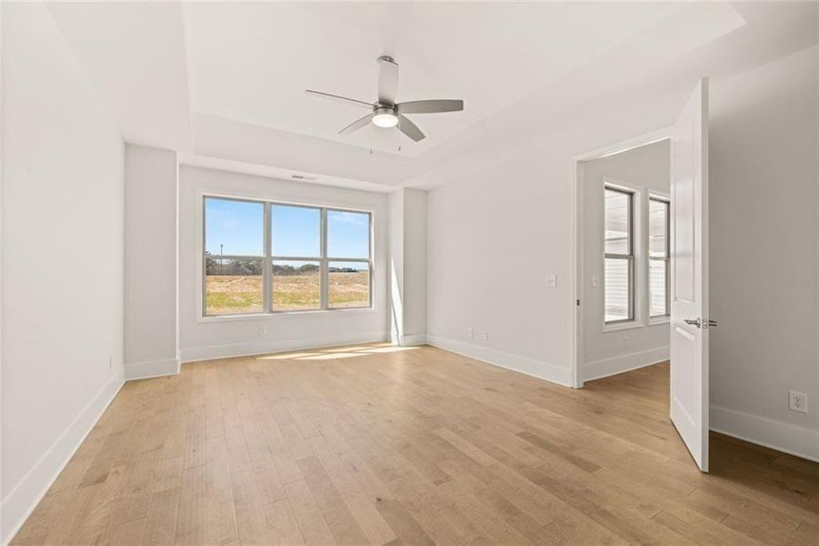 Spacious, unfurnished interior of a new home in Soleil Summit Chase, Snellville (Image 15).