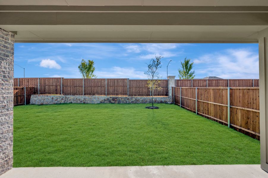 Exterior details and patio area of a home in LaPrelle, Haslet (Image 3).