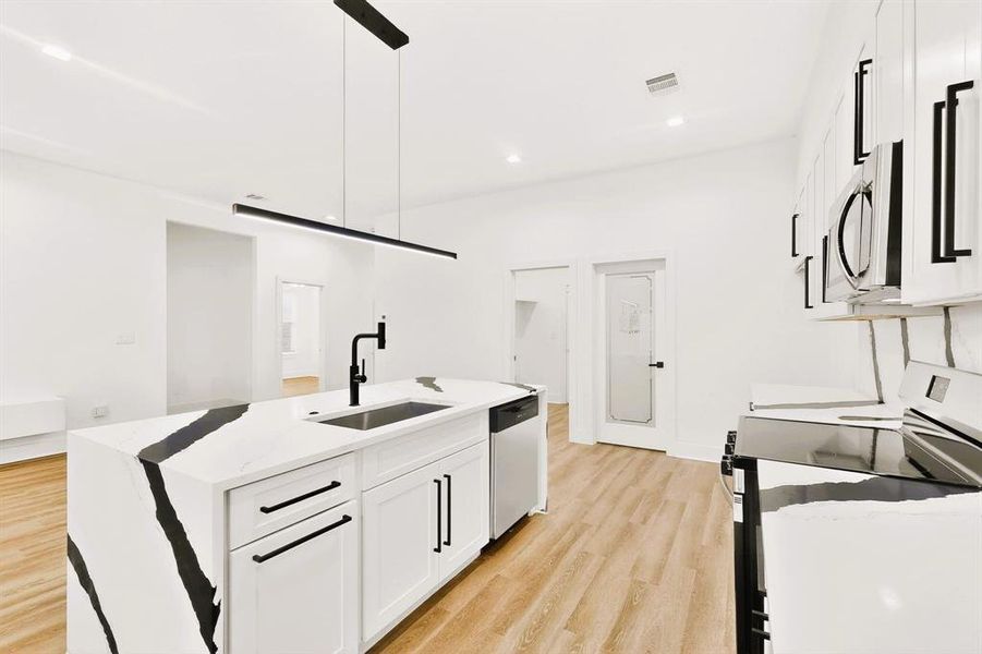 Furnished interior view inside a new home in , Dallas (Image 9). Furnished interior view inside a new home in , Dallas (Image 9).