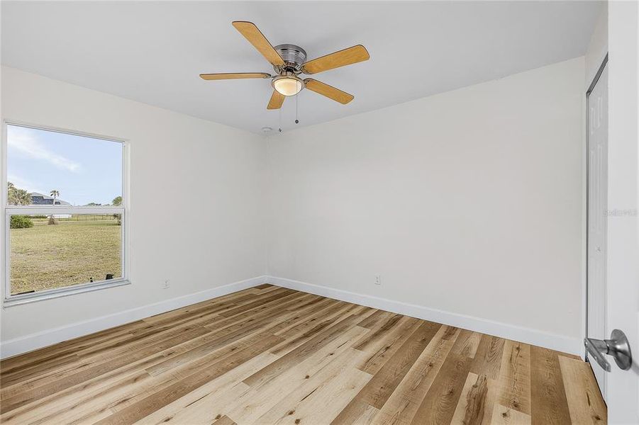Spacious, unfurnished interior of a new home in , Punta Gorda (Image 23).