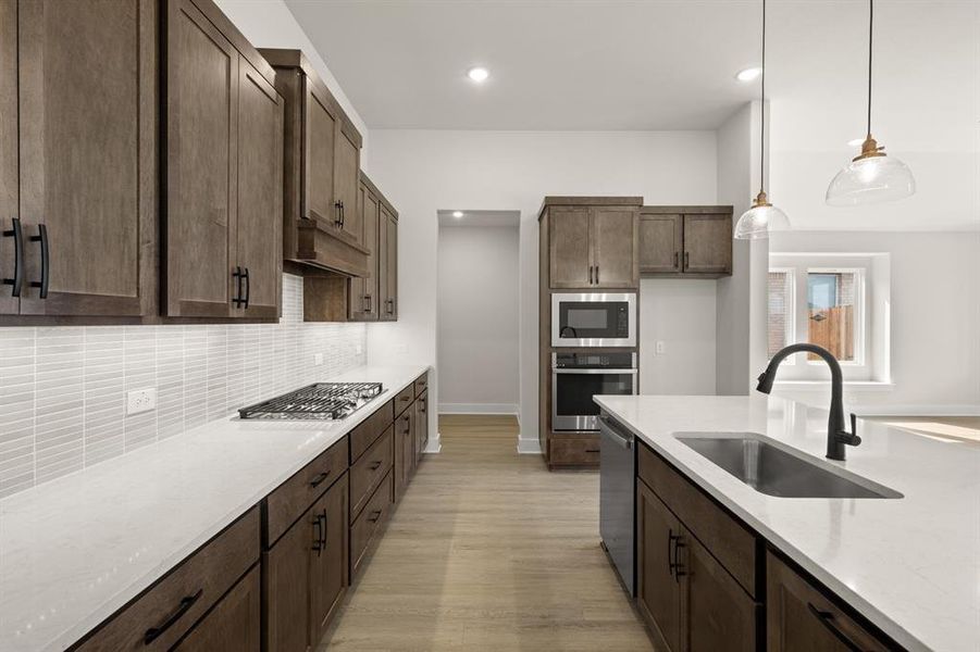 2507 Prairie Willow- Kitchen-5 2507 Prairie Willow- Kitchen-5