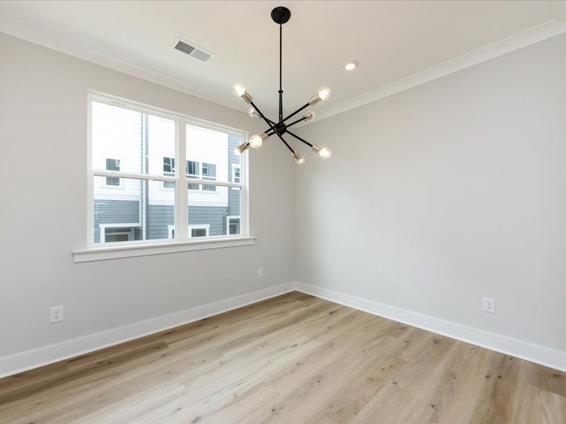 Spacious, unfurnished interior of a new home in Context at Oakhurst, Charlotte (Image 26). Spacious, unfurnished interior of a new home in Context at Oakhurst, Charlotte (Image 26).