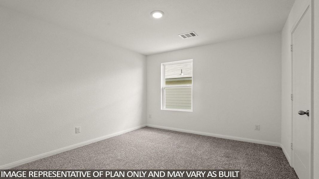 Spacious, unfurnished interior of a new home in McCrorey Trails, Conroe (Image 10).