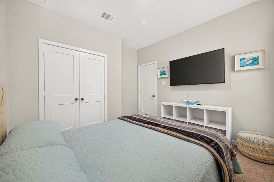 Furnished interior view inside a new home in Lexington Heights, Willis (Image 32).