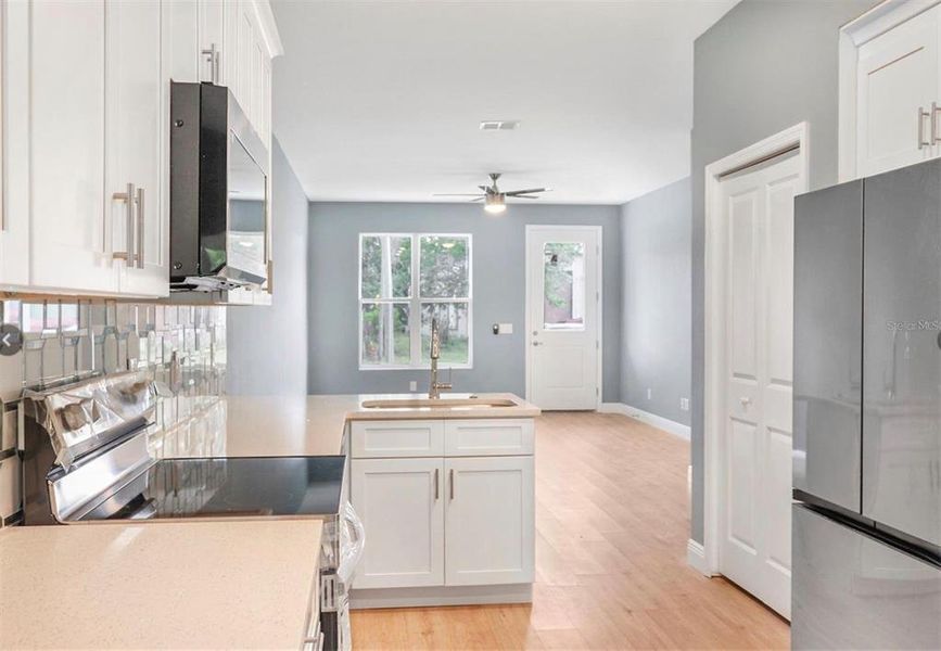 Furnished interior view inside a new home in , Edgewater (Image 8).