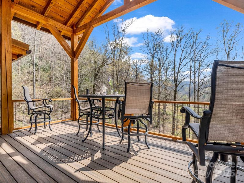 Community amenities in , Hendersonville (Image 35).