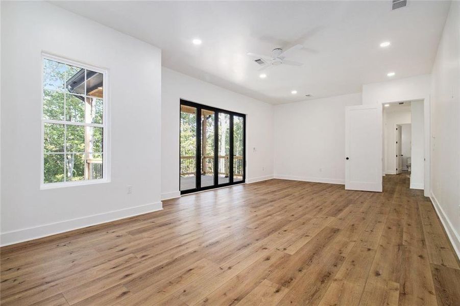 Spacious, unfurnished interior of a new home in , Dawsonville (Image 43).