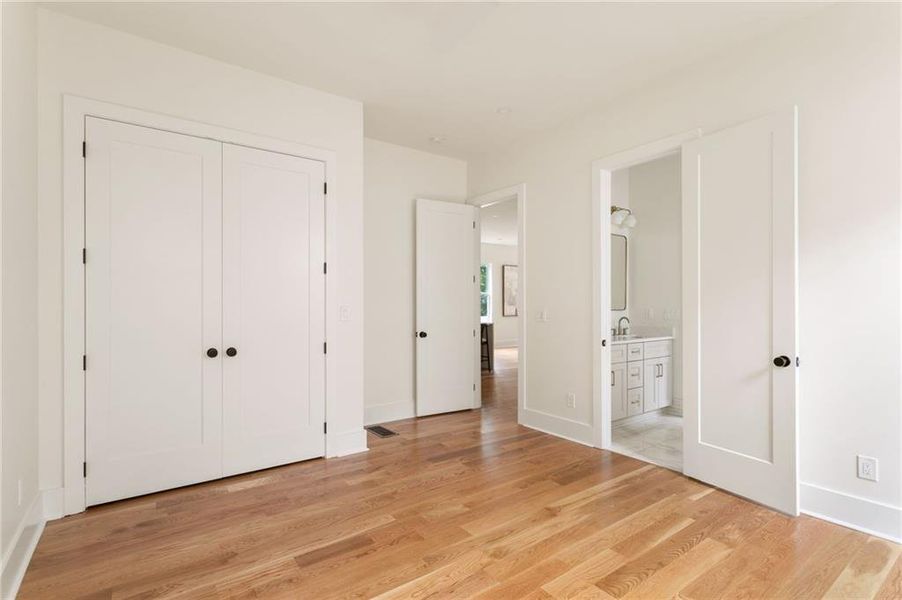 Spacious, unfurnished interior of a new home in , Atlanta (Image 23). Spacious, unfurnished interior of a new home in , Atlanta (Image 23).
