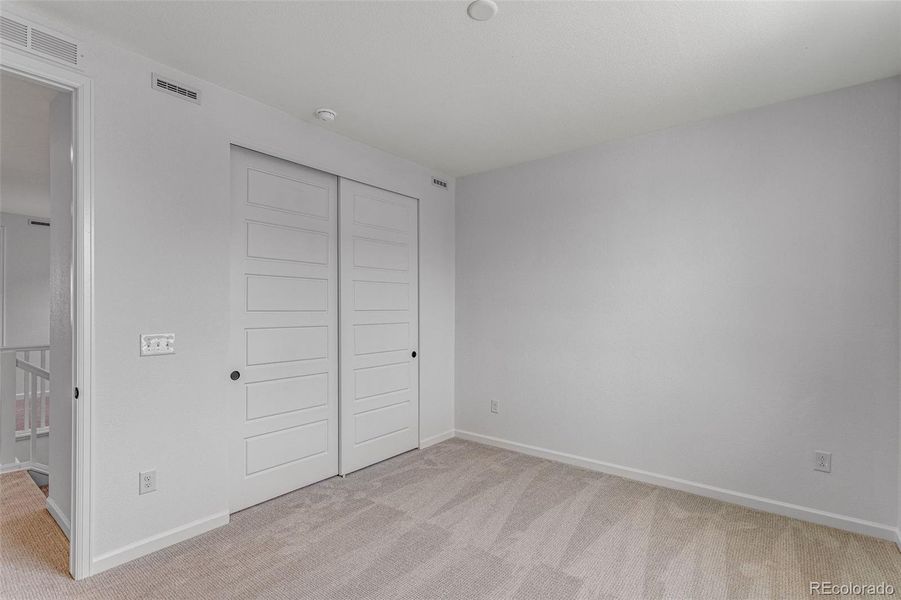 Spacious, unfurnished interior of a new home in Sugar Mill Village, Longmont (Image 21). Spacious, unfurnished interior of a new home in Sugar Mill Village, Longmont (Image 21).