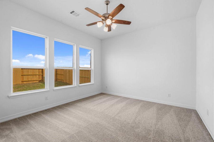 Spacious, unfurnished interior of a new home in Wildrye, Waller (Image 17).