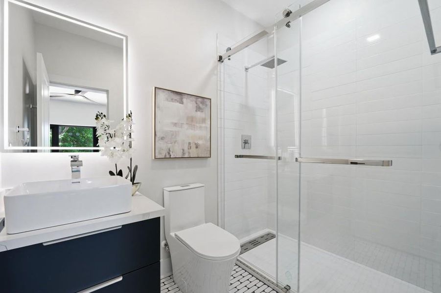 Furnished interior view inside a new home in , Decatur (Image 11).