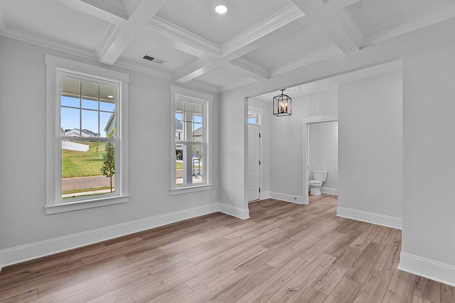 Spacious, unfurnished interior of a new home in Hanes Lake, Winston-Salem (Image 19).