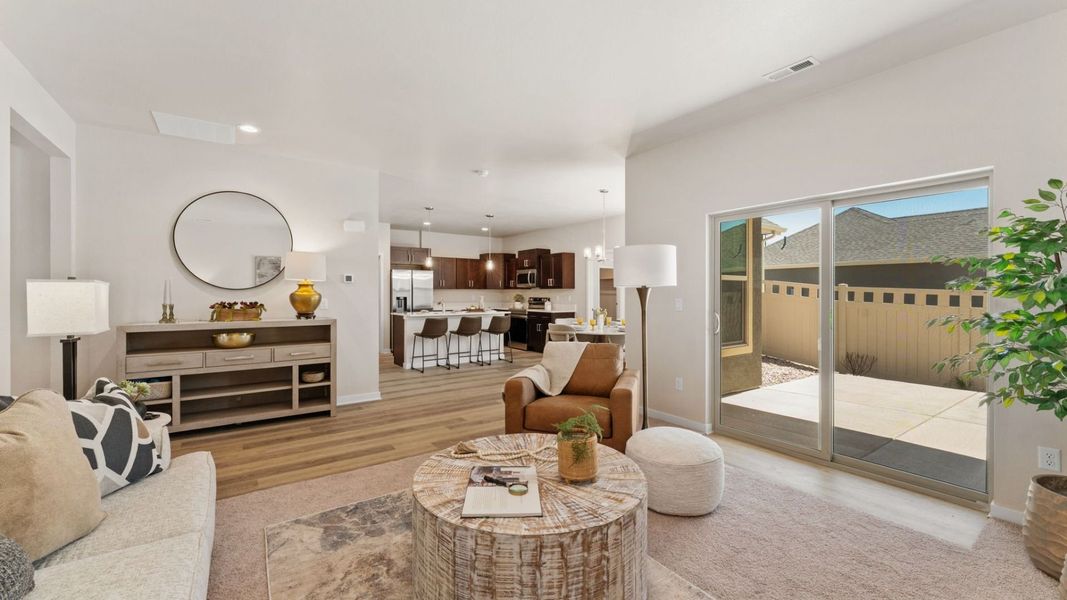 9-web-or-mls-308 Josef Cir 27 (2).jpg 9-web-or-mls-308 Josef Cir 27 (2).jpg