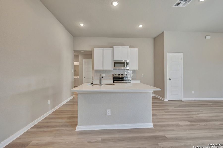 Furnished interior view inside a new home in Park Place, New Braunfels (Image 11). Furnished interior view inside a new home in Park Place, New Braunfels (Image 11).