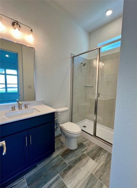 2nd Bathroom 2nd Bathroom