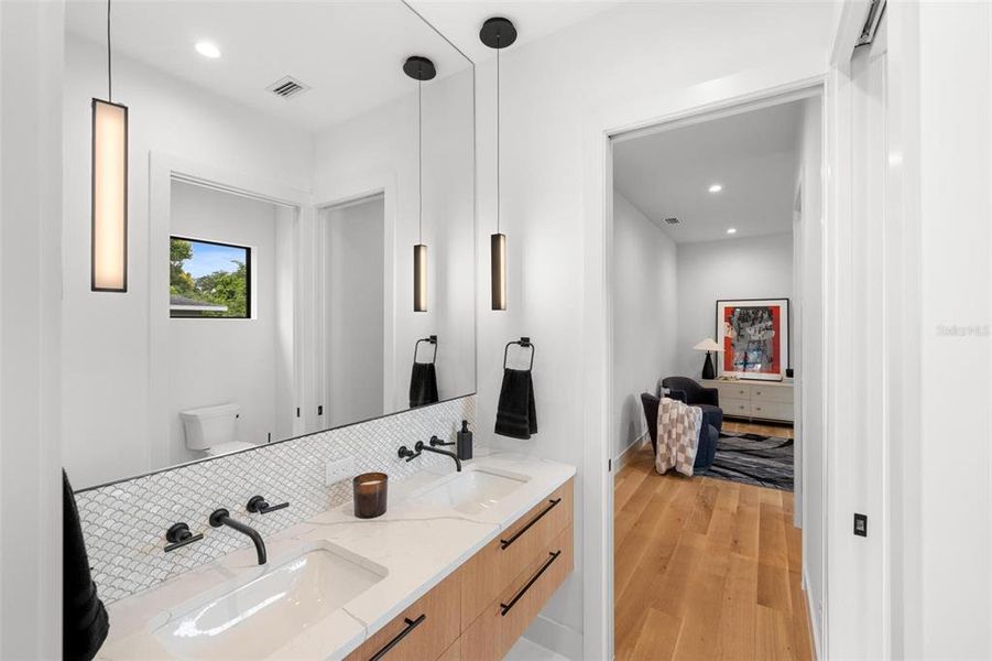 Furnished interior view inside a new home in , Sarasota (Image 62).