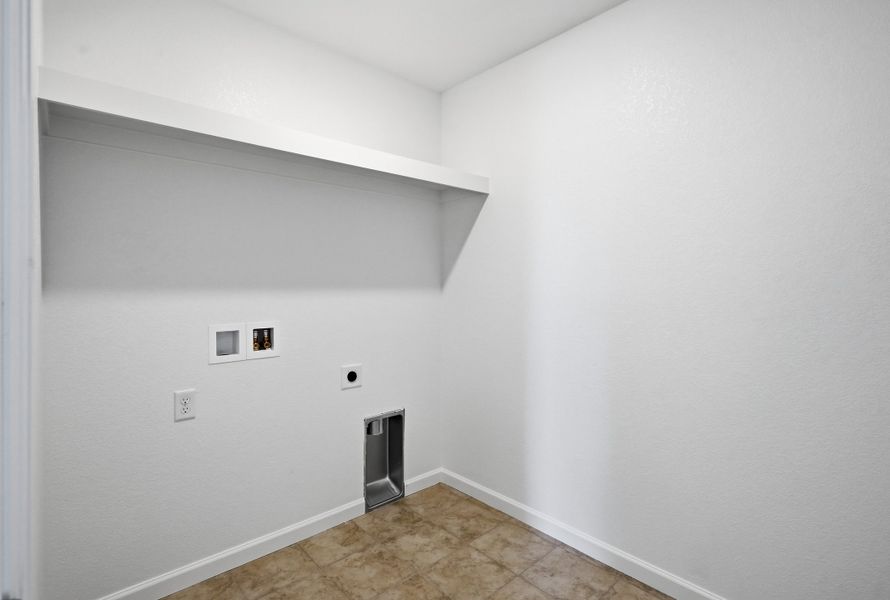 Representative unfurnished interior of a home built from the Eagle II by Taylor Morrison in The Town Collection at Independence, Elizabeth (Image 30).