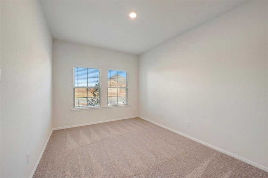 Spacious, unfurnished interior of a new home in The Preserve, Justin (Image 21).