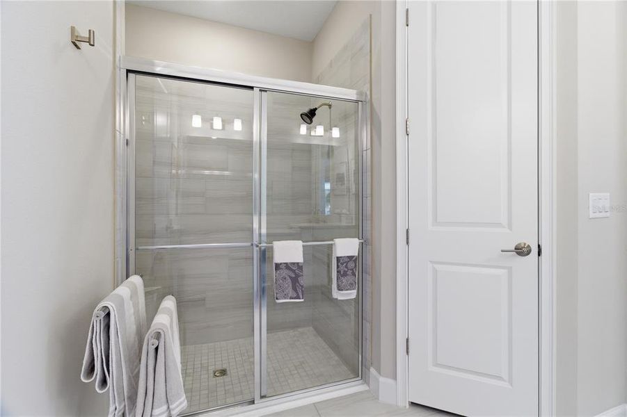 Furnished interior view inside a new home in , Bradenton (Image 7).