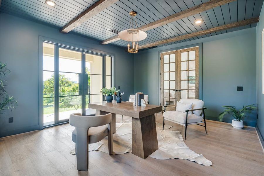 Furnished interior view inside a new home in , Dallas (Image 4).