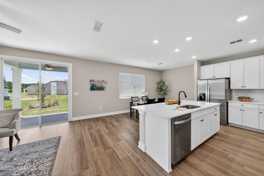 Furnished interior view inside a new home in , Middleburg (Image 8).