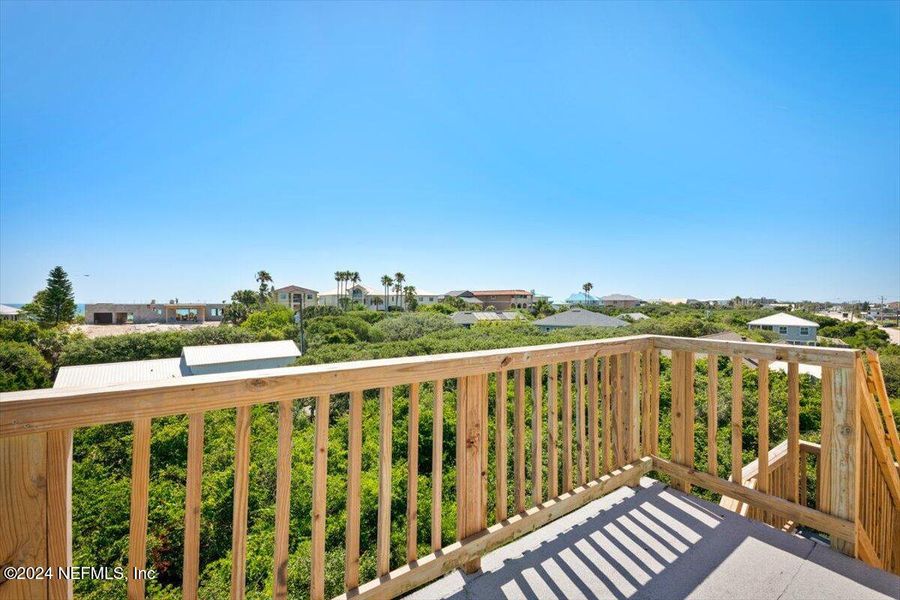 Image 82 of a home in .