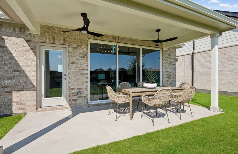 Representative exterior details of a home built from the Rainier by Pulte Homes in Wilson Creek Meadows, Celina (Image 4).