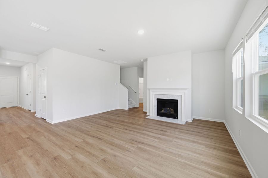 Spacious, unfurnished interior of a new home in Grand Arbor, Blythewood (Image 24).