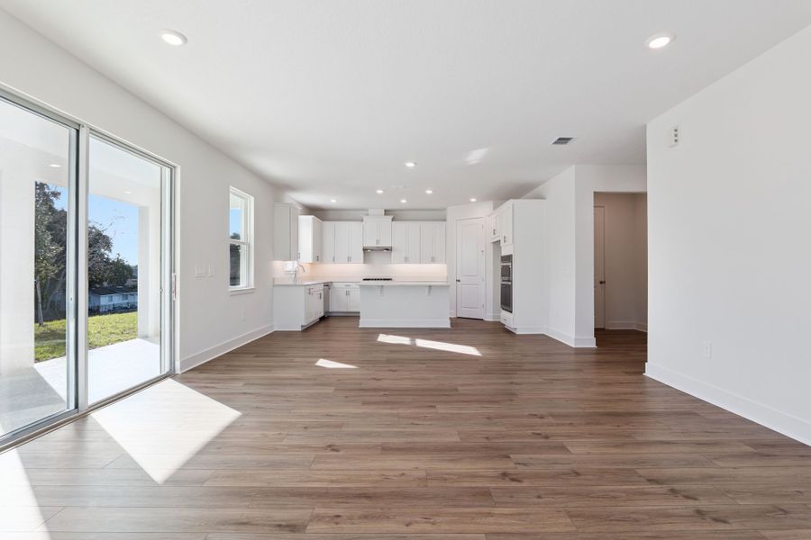 Representative unfurnished interior of a home built from the Clementine by Hartizen Homes in Eden Crest, Apopka (Image 16).